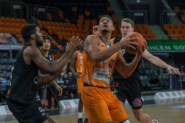 场表现不佳 场表现不佳