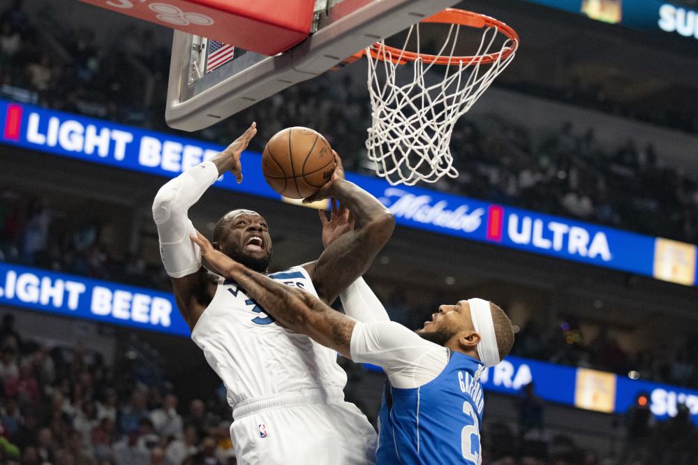 也有网友质 也有网友质