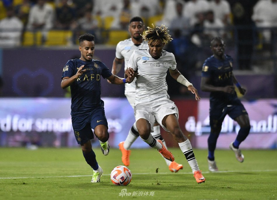 在社交媒体 在社交媒体